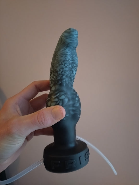 Knox - Medium with cum tube + suction cup base [flop]
